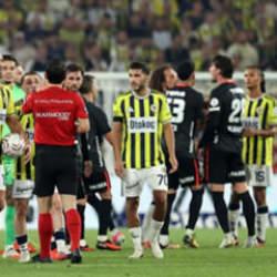 Avrupa basını Fenerbah&ccedil;e-Beşiktaş derbisini konuşuyor! 'Vlahovic İstanbul'da iş başında'