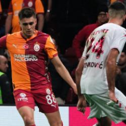 Avrupa'dan Kazımcan Karataş'a teklif geldi! G.Saray transfer i&ccedil;in kapıyı kapattı