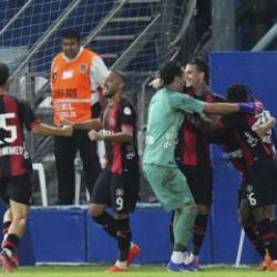 Bir puan 90+6'da Biraschi'den geldi!