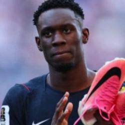 D&uuml;nya Kupası'nda skandal karar ile g&uuml;ndem olmuştu! S&uuml;per Lig'e transfer yapabilir