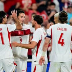Galatasaray milli golc&uuml;yle anlaştı! İstanbul'a geliyor