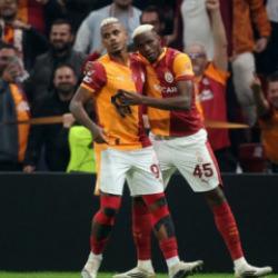 Galatasaray'dan Mario Lemina ve Victor Osimhen'in sağlık durumlarıyla ilgili a&ccedil;ıklama!