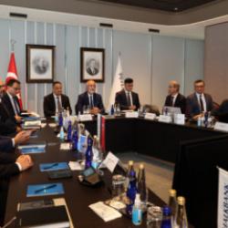 Halkbank, &Uuml;&ccedil;&uuml;nc&uuml; Halka Arz İ&ccedil;in Yatırımcılarla Buluştu 