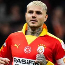 Kul&uuml;ps&uuml;z kalan Icardi'den şok karar! Son teklifi reddetme nedeni şaşırttı