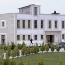 Kurtlar Vadisi'nin meşhur malikanesi satılıyor: Fiyat dudak u&ccedil;uklattı!
