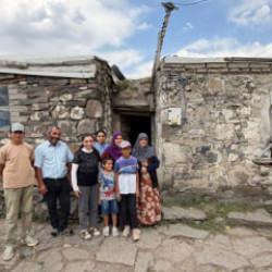 Ağrılı ailenin hayatı bir ihbarla değişti 