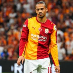 Okan Buruk'tan kriz &ccedil;ıkaran Sane i&ccedil;in Başakşehir kararı
