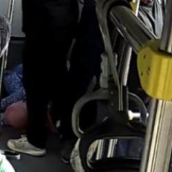 Kayseri'de otob&uuml;ste fenalaşan yolcu hastaneye kaldırıldı 
