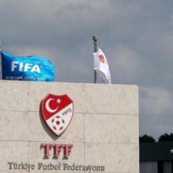 PFDK S&uuml;per Lig ekiplerine ceza yağdırdı!