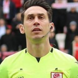 S&uuml;per Lig karşılaşmasının 4. hakemi değişti