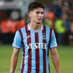 Trabzonspor ayrılık a&ccedil;ıklandı! S&uuml;per Lig ekibine imza attı