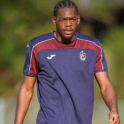 Trabzonspor yeni transferini Portekiz'e kiralık g&ouml;nderdi!