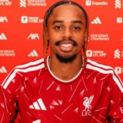 Yılın transferi Liverpool'dan! PSG'nin yıldızını 123 milyon sterlin &ouml;deyerek aldılar