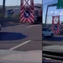 Koskoca uyarı levhasını g&ouml;rmedi akılalmaz kaza kamerada