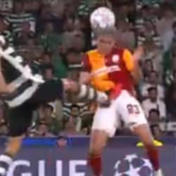Aslan Avrupa'da hakem kurbanı! Norve&ccedil;liden skandal kararlar