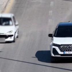 Denetim &ouml;ncesi yolcuyla yer değiştiren ehliyetsiz s&uuml;r&uuml;c&uuml;ye 200 bin lira ceza