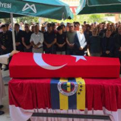 F.Bah&ccedil;e&rsquo;den duygulandıran vefa! Hayatını kaybeden taraftarın &ccedil;ocuklarına sahip &ccedil;ıkacaklar