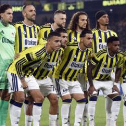 Kanarya 18 yıl sonra Şampiyonlar Ligi'nde sahnede! Fenerbah&ccedil;e-Roma muhtemel 11'ler
