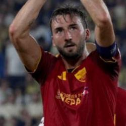 Roma'nın 1 puan sevinci! 'M&uuml;kemmel performans g&ouml;sterdik'