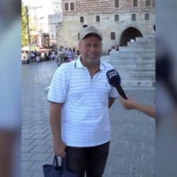 Sokak r&ouml;portajında Erdoğan sorulunca g&ouml;zyaşlarını tutamadı