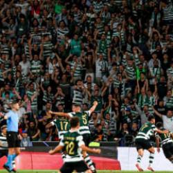 Şampiyonlar Ligi'ne tatsız başlangı&ccedil;! Aslan Portekiz'de yaralı