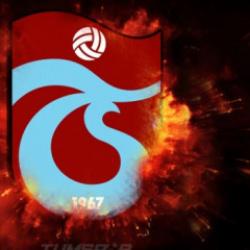 Trabzonspor'da yeni teknik direkt&ouml;r belli oluyor! D&uuml;nyaca &uuml;nl&uuml; 3 isim hedefte