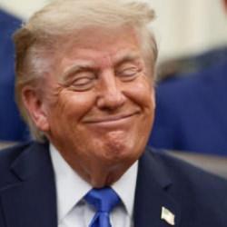 'Savaş biterse...' diyerek a&ccedil;ıkladı! Trump'tan petrol fiyatları i&ccedil;in yeni tahmin!