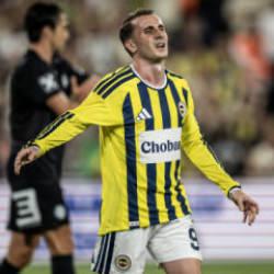 UEFA inceleme yaptı! Fenerbah&ccedil;e Kerem Akt&uuml;rkoğlu'nun maaşını değiştirdi