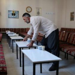 Yer: Elazığ! Camide dikkat &ccedil;eken karar: Taziye yemeği vermek yasaklandı 