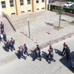 6 ilde eş zamanlı operasyon: 850 milyon TL'lik para trafiği ortaya &ccedil;ıktı