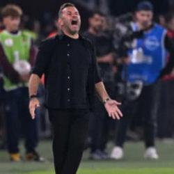 Okan Buruk'tan kırmızı kart sonrası ilk a&ccedil;ıklama! Hakem s&ouml;z&uuml; g&uuml;ndeme oturdu