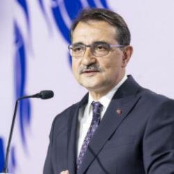 D&ouml;nmez'den "yapay zeka" mesajı: T&uuml;rkiye direksiyonda olacak