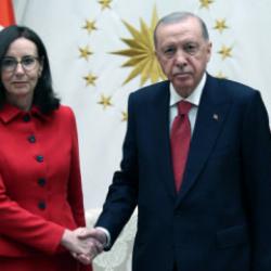 T&uuml;rkiye-İngiltere ilişkilerinde yeni d&ouml;nem! Ticaret anlaşması i&ccedil;in kritik a&ccedil;ıklama geldi