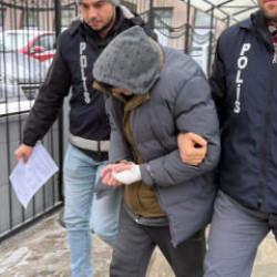 Eskişehir'de &uuml;vey babasını &ouml;ld&uuml;ren sanığın ifadesi ortaya &ccedil;ıktı 
