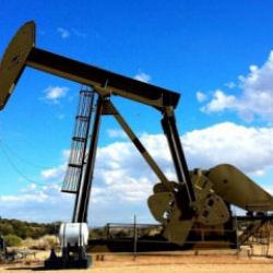Petrol fiyatları d&uuml;şecek mi? Trump&rsquo;tan piyasaları hareketlendiren İran a&ccedil;ıklaması