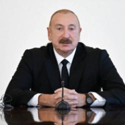 Aliyev'den T&uuml;rk ve İslam d&uuml;nyasına &ccedil;ağrı: Bize kimse dokunamaz! En g&uuml;&ccedil;l&uuml; cevap olur