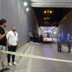Antalya'da kahreden kaza! Ehliyetini 20 g&uuml;n &ouml;nce alan 18 yaşındaki gen&ccedil; kazada &ouml;ld&uuml;