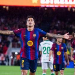 Barcelona'nın hi&ccedil; acıması yok! 9 goll&uuml; ma&ccedil;ta rakiplerini dağıttılar