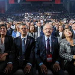CHP&rsquo;nin kurultay davası ertelendi