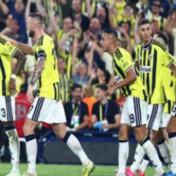 Fenerbah&ccedil;e 3 ma&ccedil;lık galibiyet hasretini bitirmek istiyor!