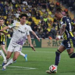 Fenerbah&ccedil;e ile Ey&uuml;pspor 5. randevuda!