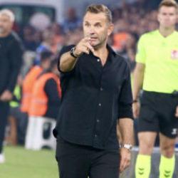 Galatasaray taraftarları Okan Buruk i&ccedil;in ayaklandı! 'Herkes aynı şeyi paylaşıyor'
