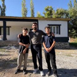 Hakkari'de başarıyla g&uuml;ndem olmuşlardı! İkizlere yeni yuva