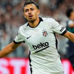 Halk oylaması başladı! 100 kişilik listede tek T&uuml;rk oyuncu var
