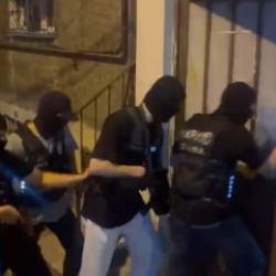 İstanbul'da zehir tacirlerine operasyon: 297 kilogram uyuşturucu ele ge&ccedil;irildi