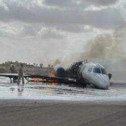 Son dakika haberi: İstanbul'dan havalanan &ouml;zel jet, Libya'da pistten &ccedil;ıkarak yandı!