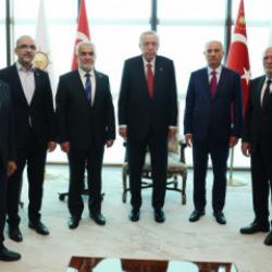Başkan Erdoğan, H&Uuml;DA Par liderini kabul etti