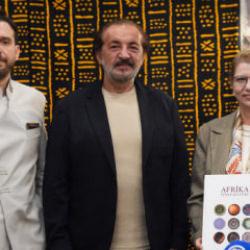 K&uuml;lt&uuml;r Yolu Festivali'nde Afrika kahveleri r&uuml;zgarı