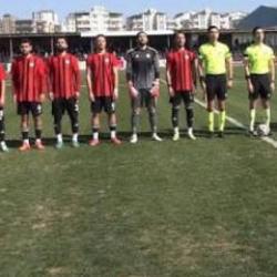 Kul&uuml;b&uuml;n hem futbol hem voleybol takımı ligden &ccedil;ekildi
