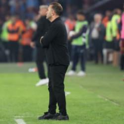 Okan Buruk, Trabzonspor ma&ccedil;ında kırmızı kart g&ouml;rd&uuml;